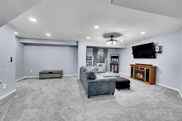 living room with carpet