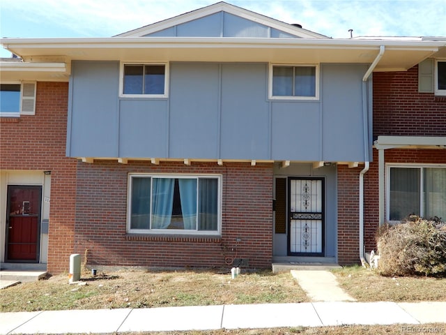 view of townhome / multi-family property