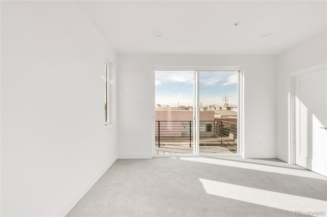 view of carpeted spare room