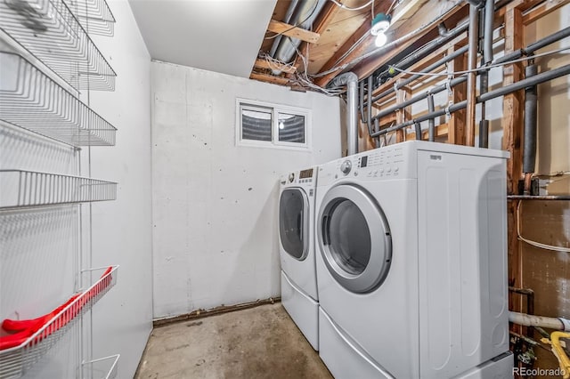 8051 S Kendall Blvd, Littleton, CO 80128 - washroom with washing machine and dryer
