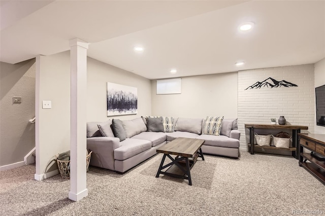 carpeted living room featuring recessed lighting and baseboards