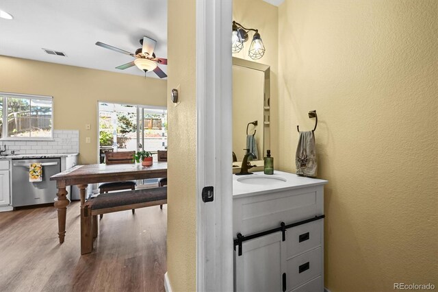 3928 Miners Candle Dr, Castle Rock, CO 80109 - photo 14