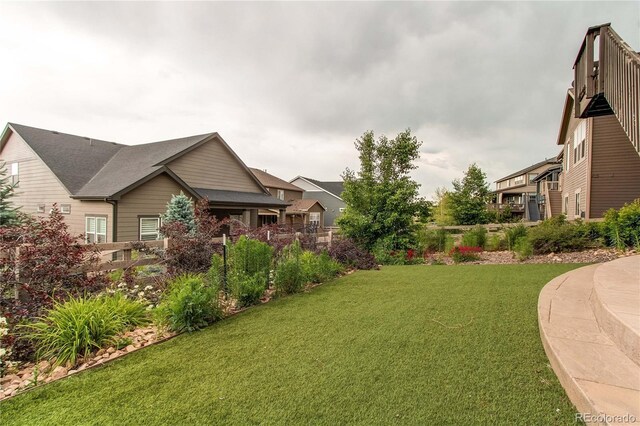 8107 Arapahoe Peak St, Littleton, CO 80125 - view of grassy yard