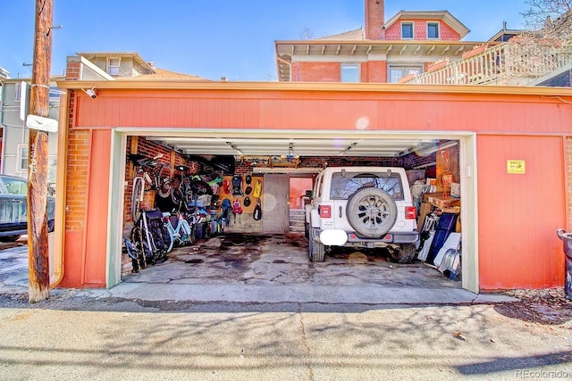 1351 N Franklin St, Denver, CO 80218 - view of garage