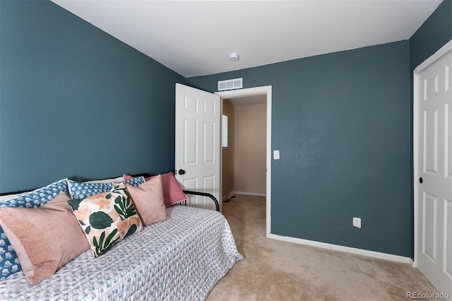 bedroom featuring carpet flooring