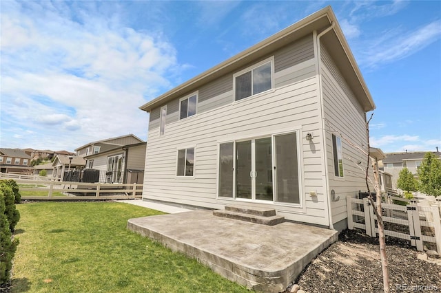 1886 Makley Loop, Castle Rock, CO 80104 - back of property with a patio area