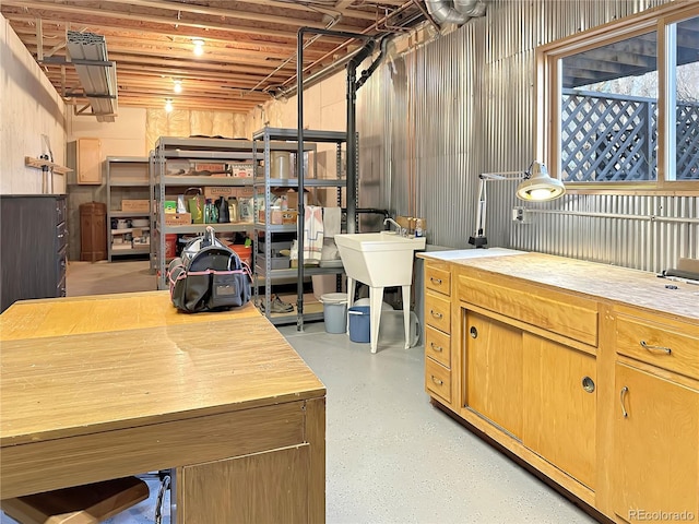 view of unfinished basement