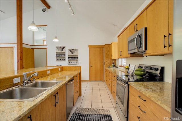 11220 S Deer Creek Rd, Littleton, CO 80127 - photo 13