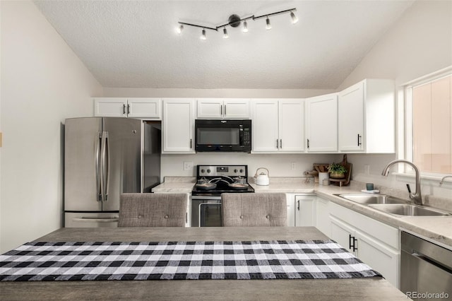 12187 Fairfax St, Thornton, CO 80241 - photo 10