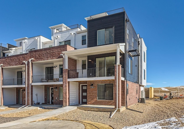 view of front of property with central AC