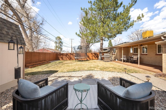 3925 Newland St, Wheat Ridge, CO 80033 - view of yard with a patio area