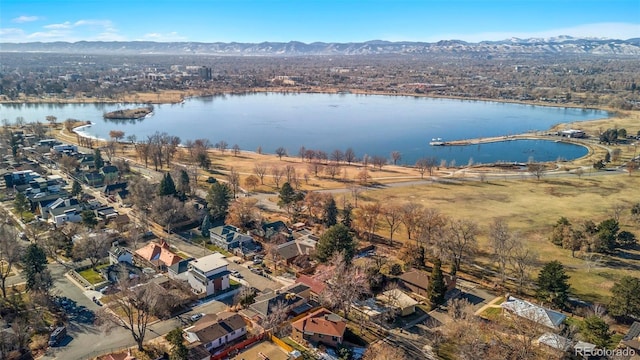 bird's eye view featuring a water and mountain view