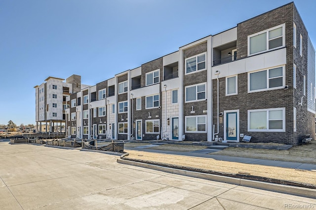 374 N Geneva, Aurora, CO 80010 - view of apartment building / complex