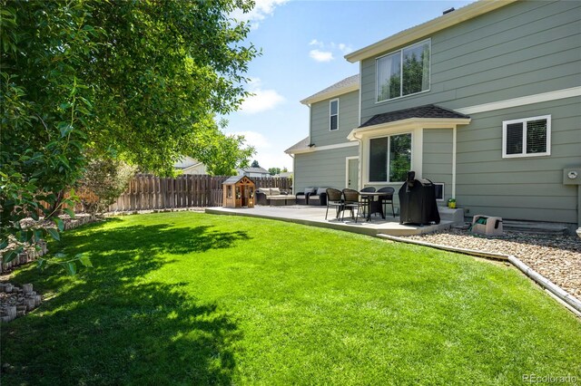 20389 E Powers Pl, Centennial, CO 80015 - fenced backyard featuring a patio