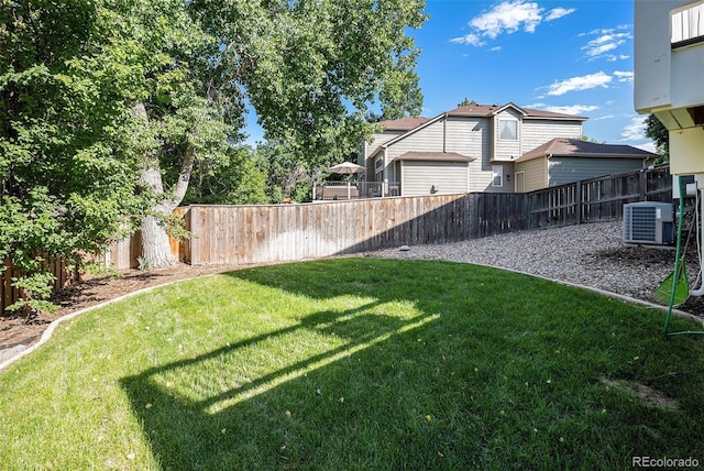 9924 Silver Maple Way, Highlands Ranch, CO 80129 - view of fenced backyard