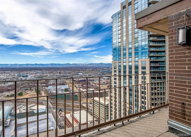 1020 15th St Unit 42A, Denver, CO 80202 - balcony featuring a mountain view