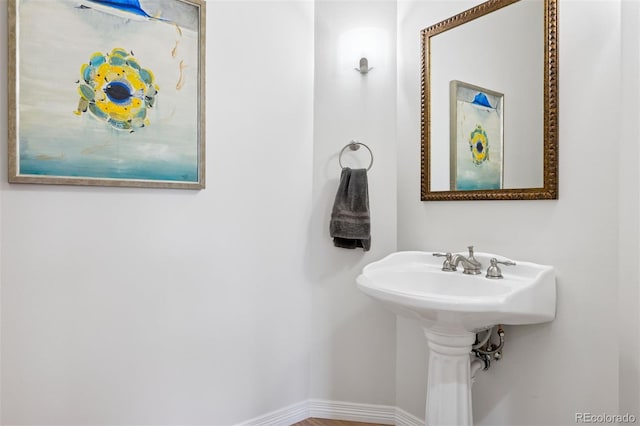 301 Garfield St Unit 1E, Denver, CO 80206 - bathroom with baseboards