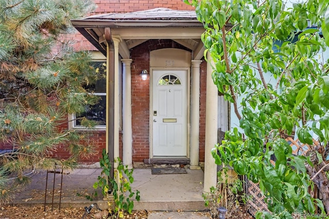 view of property entrance