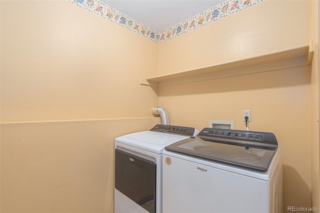 10152 Telluride St, Littleton, CO 80125 - washroom featuring washing machine and dryer