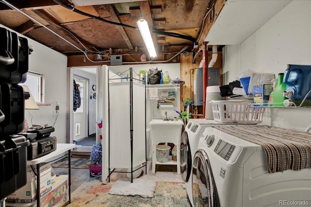 5211 Dover St, Arvada, CO 80002 - basement featuring washing machine and clothes dryer