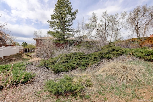 1720 S Balsam St, Lakewood, CO 80232 - view of yard with fence