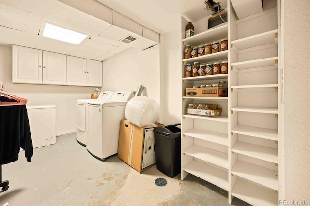 12234 W Saratoga Ave, Morrison, CO 80465 - laundry room featuring independent washer and dryer