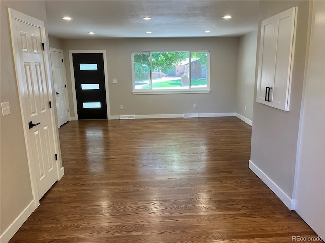2836 S Fenton St, Denver, CO 80227 - foyer featuring dark wood-style flooring and recessed lighting