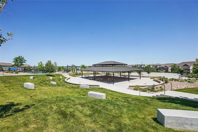 8677 S Buchanan Way, Aurora, CO 80016 - view of home's community with a gazebo and a lawn