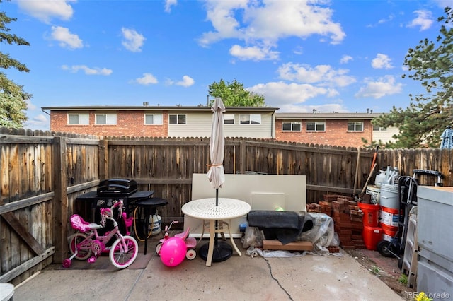 8059 Wolff St Unit C, Westminster, CO 80031 - fenced backyard with a patio