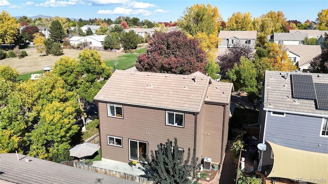 drone / aerial view featuring a residential view