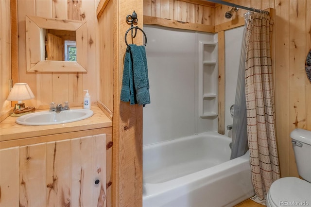 987 Boreas Cir, Jefferson, CO 80456 - bathroom with shower / bath combo and vanity