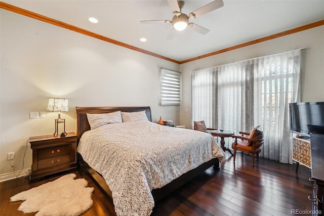 bedroom featuring wood-type flooring, crown molding, ceiling fan, recessed lighting, and baseboards