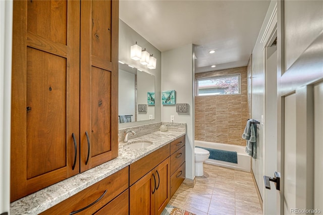 322 W Park Ave, Salida, CO 81201 - full bath featuring toilet, vanity, and tub / shower combination