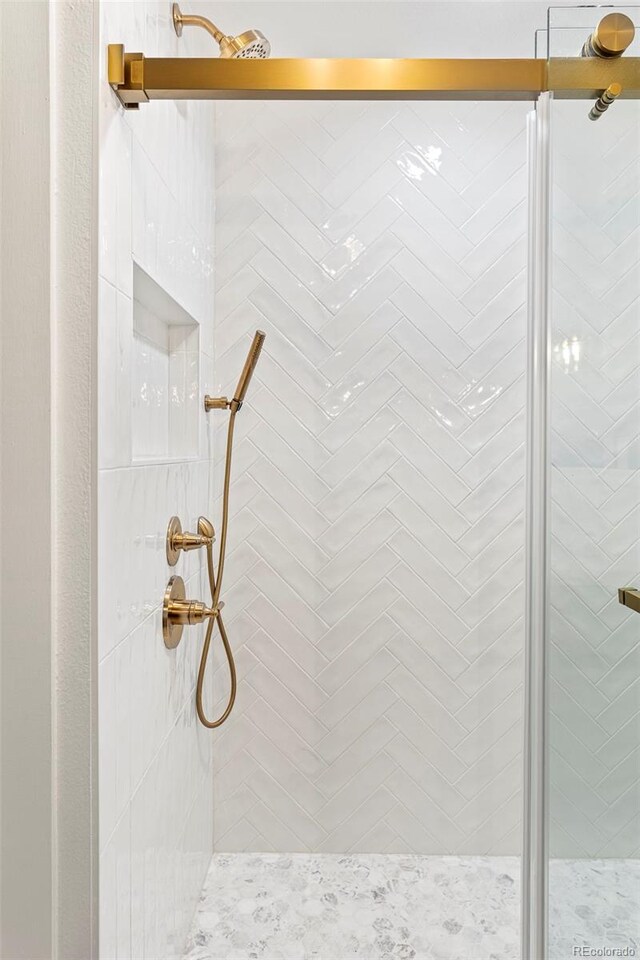 2098 N Clarkson St, Denver, CO 80205 - bathroom with a stall shower