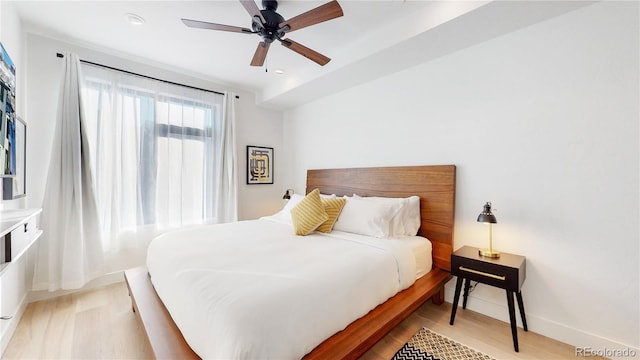 930 Blue River Pkwy Unit 622, Silverthorne, CO 80498 - bedroom with light wood-type flooring, baseboards, a ceiling fan, and recessed lighting