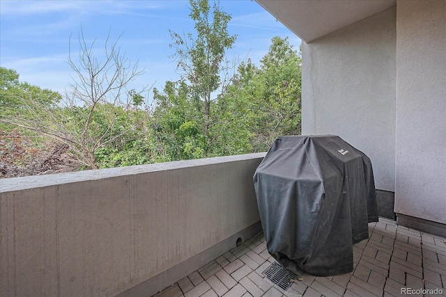 balcony with a grill