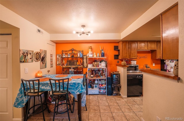 1757 S Pitkin St Unit A, Aurora, CO 80017 - photo 4