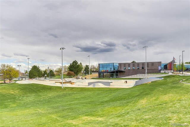1881 E 95th Ave, Thornton, CO 80229 - surrounding community featuring a yard