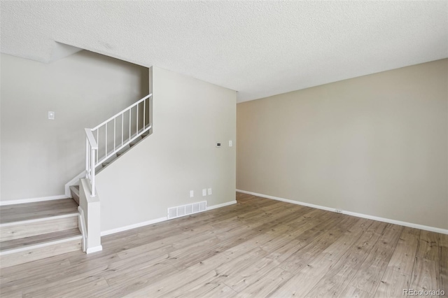 12885 W Alameda Dr, Lakewood, CO 80228 - photo 4