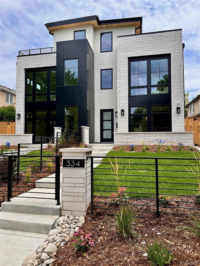 334 Jackson St, Denver, CO 80206 - photo 1