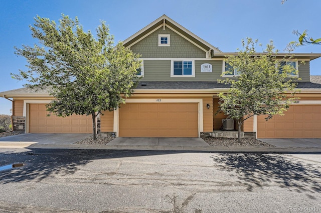 3611 S Perth Cir Unit 103, Aurora, CO 80013 - view of craftsman inspired home