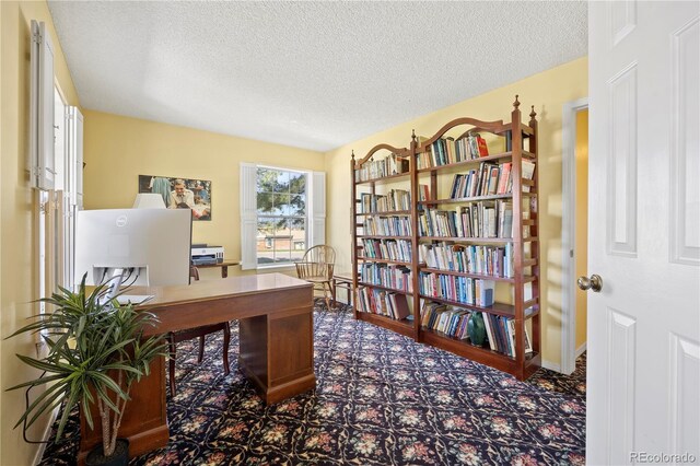 2608 E Fremont Pl, Centennial, CO 80122 - carpeted office featuring a textured ceiling