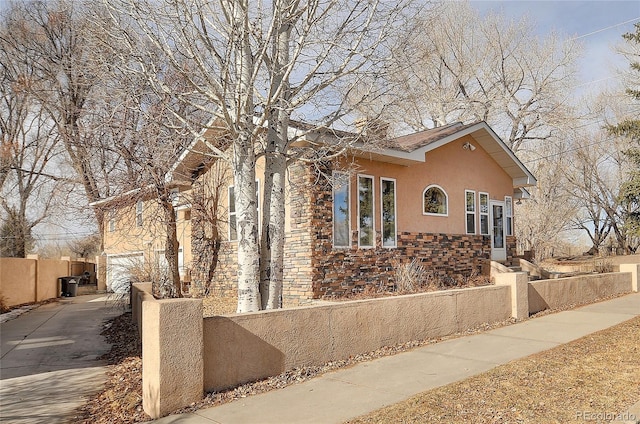 Listing photo 3 for 65 State Ave, Alamosa CO 81101