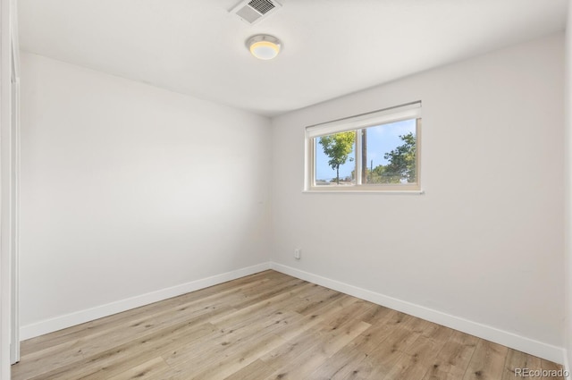 4381 Dixon Dr, Westminster, CO 80031 - unfurnished room featuring baseboards and light wood-type flooring