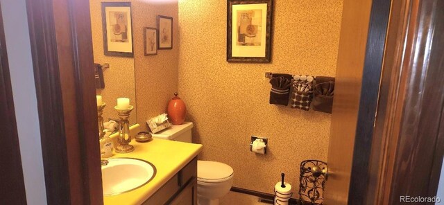 12592 E Cornell Cir, Aurora, CO 80014 - half bath with toilet and vanity
