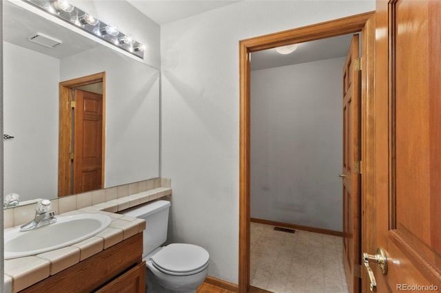 14185 W Warren Cir, Lakewood, CO 80228 - photo 19