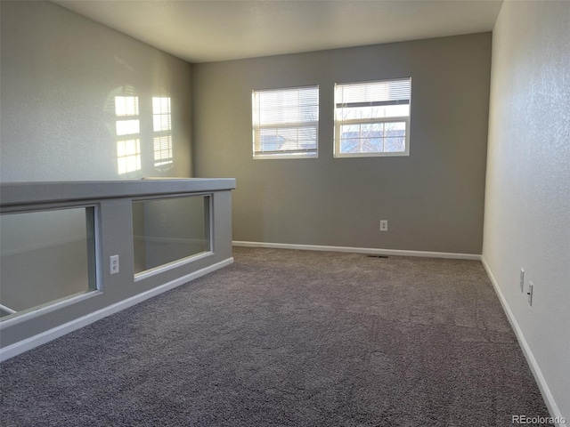 empty room with carpet