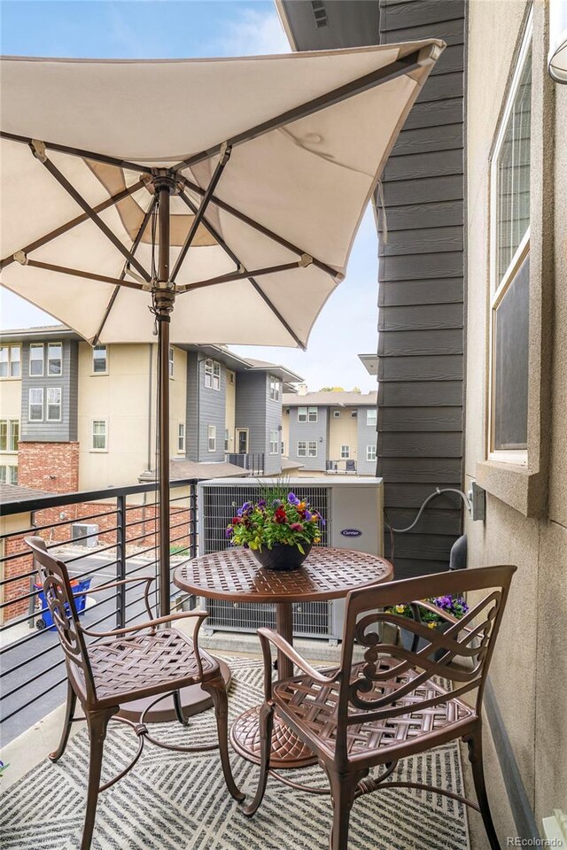181 S Monaco Pkwy, Denver, CO 80224 - photo 8