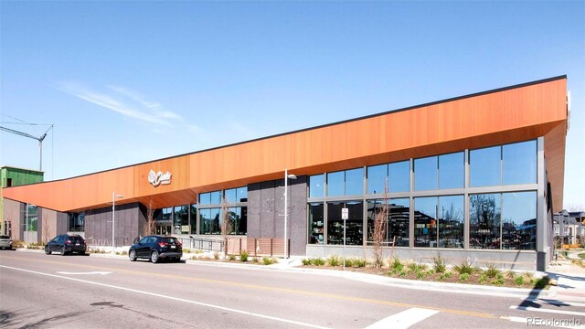 181 S Monaco Pkwy, Denver, CO 80224 - photo 32