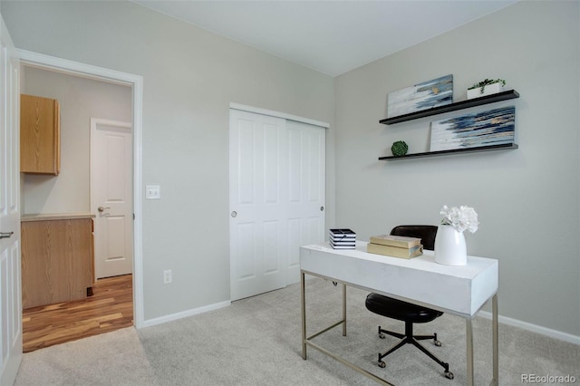 office with light colored carpet